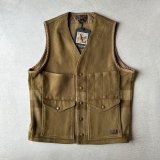 FILSON Beartooth Cruiser Vest / Marsh Olive Blanket Stripe