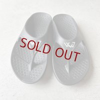 CMF RECOVERY SANDAL / Black