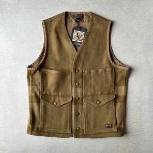 画像: FILSON Beartooth Cruiser Vest / Marsh Olive Blanket Stripe